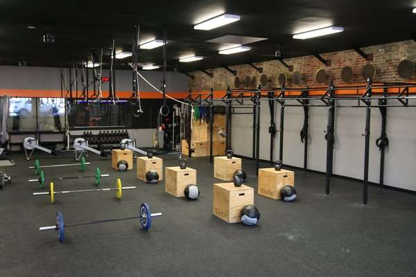 What is a Box in Crossfit? Essential Guide for Beginners